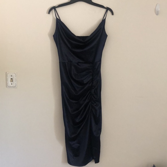 Ready in Ruch midi dress - Picture 6 of 7